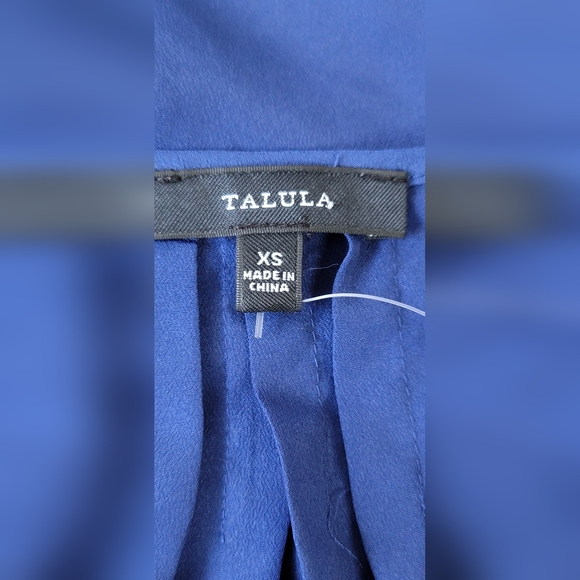 Aritzia Talula Tank Cami w Lace & Adjustable Straps Sz XS - Picture 3 of 5